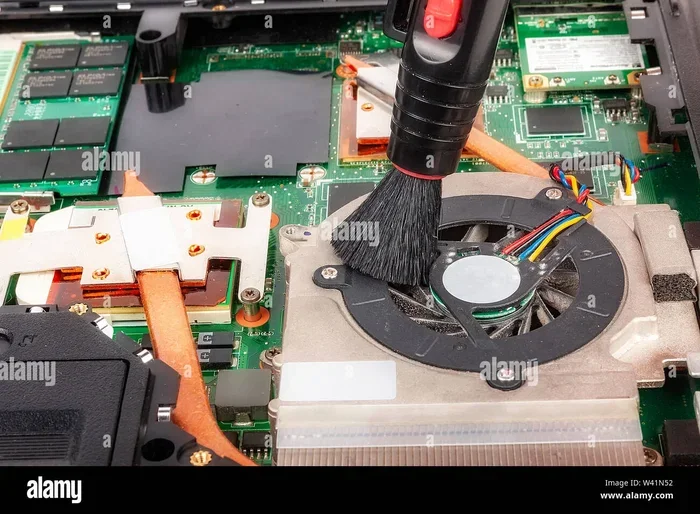 Can I Clean My Laptop Fan With A Hair Dryer Safely
