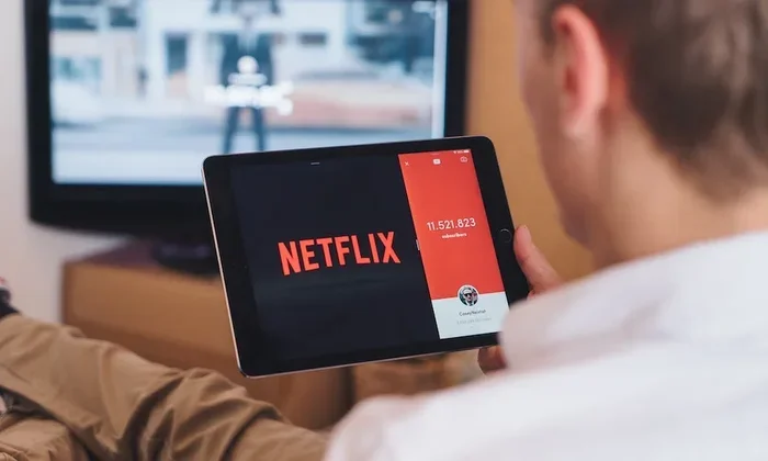 Can I Watch Netflix In Flight And Stream On A Plane