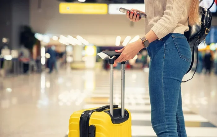 How Can I Bring A Purse And A Laptop Bag On A Plane