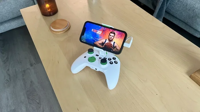 Can I Connect Xbox Controller To Iphone And Play Games
